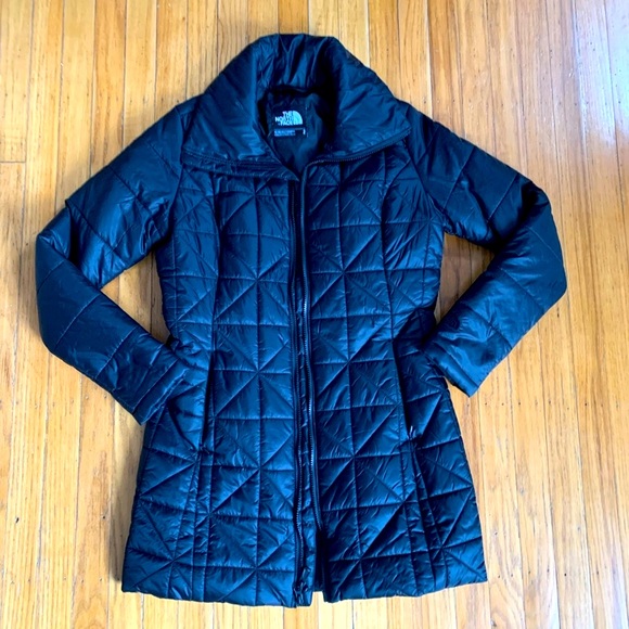 The North Face Women's Insulated Arlayne Jacket size S - Picture 3 of 8